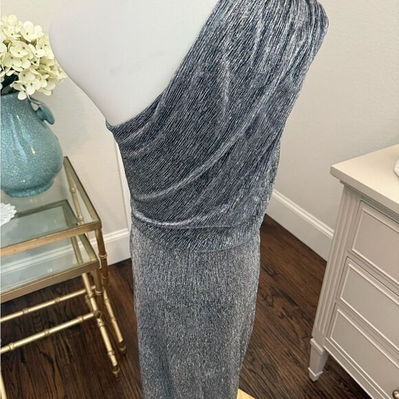 H HALSTON Women's One Shoulder Metallic Knit Jersey Gown-MM3 - Picture 5 of 6
